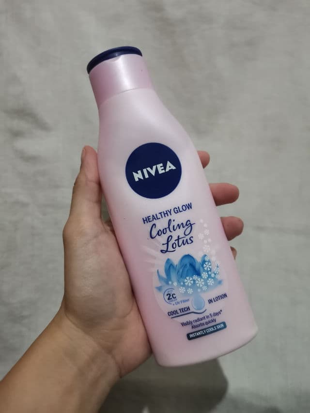 Nivea Healthy Glow Cooling Lotus UV Lotion review photo by Llorainne