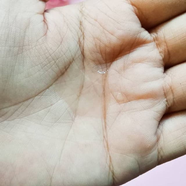 ELIZAVECCA Hyaluronic Acid 100% review photo by Lovemadediary