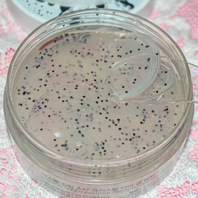 Gaston Shooting Star Crystal Eye Gel Patch review photo by Lovemadediary