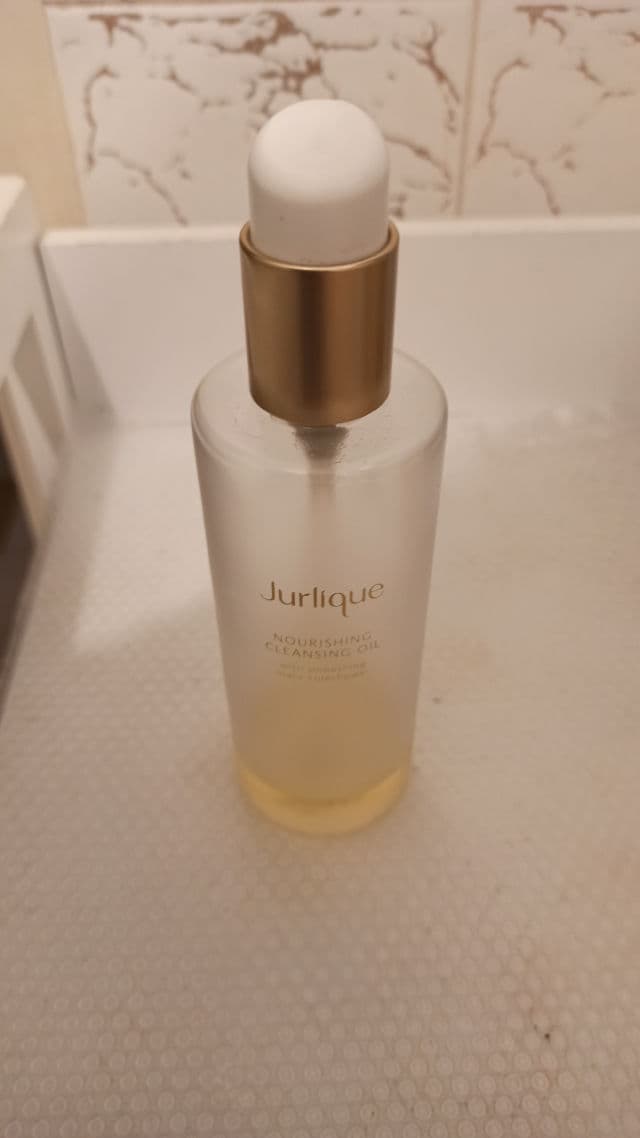 Jurlique Nourishing Cleansing Oil review photo by Luanamoreno