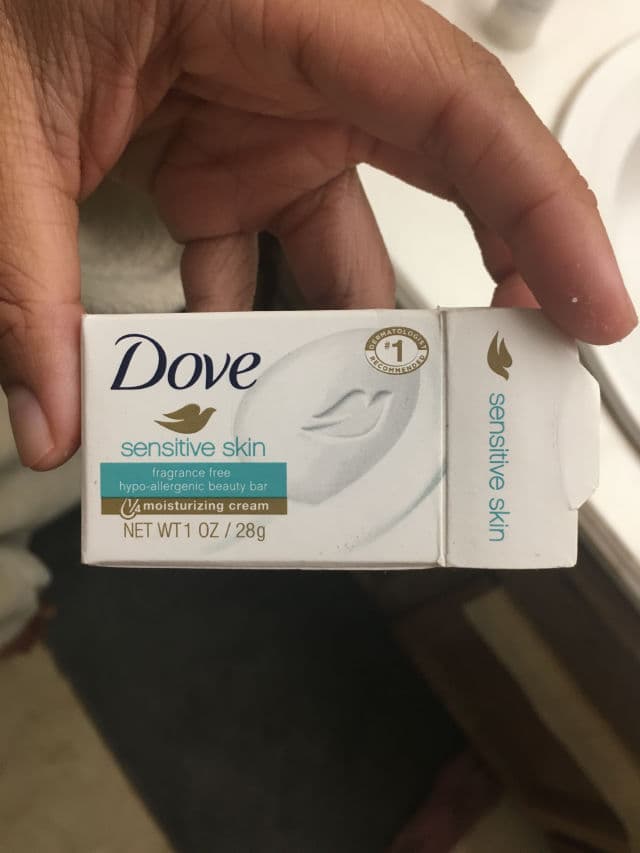 Dove Sensitive Skin Beauty Bar review photo by Sarcolynna