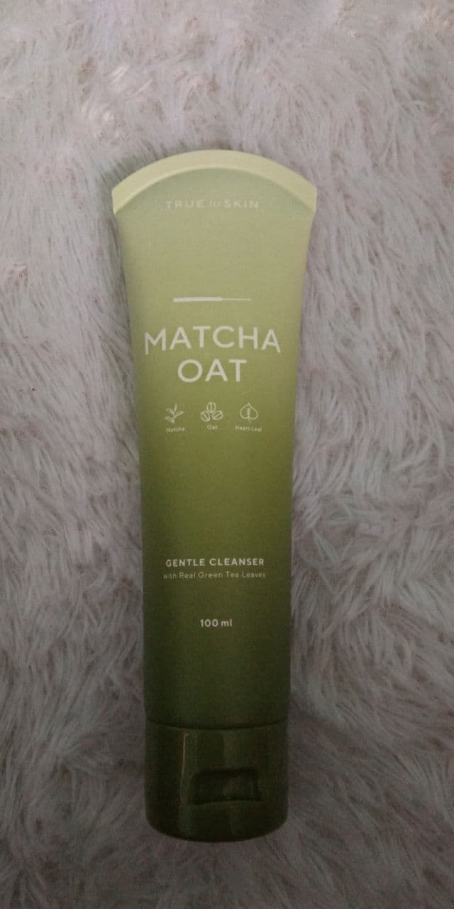 True to Skin Matcha Oat Gentle Cleanser review photo by Macthaltte