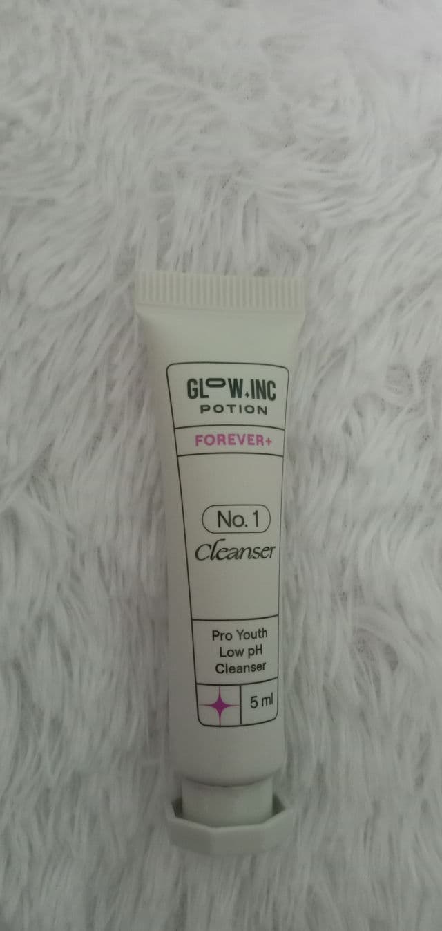 Glow Inc Potion FOREVER+ Pro Youth Low pH Cleanser review photo by Macthaltte