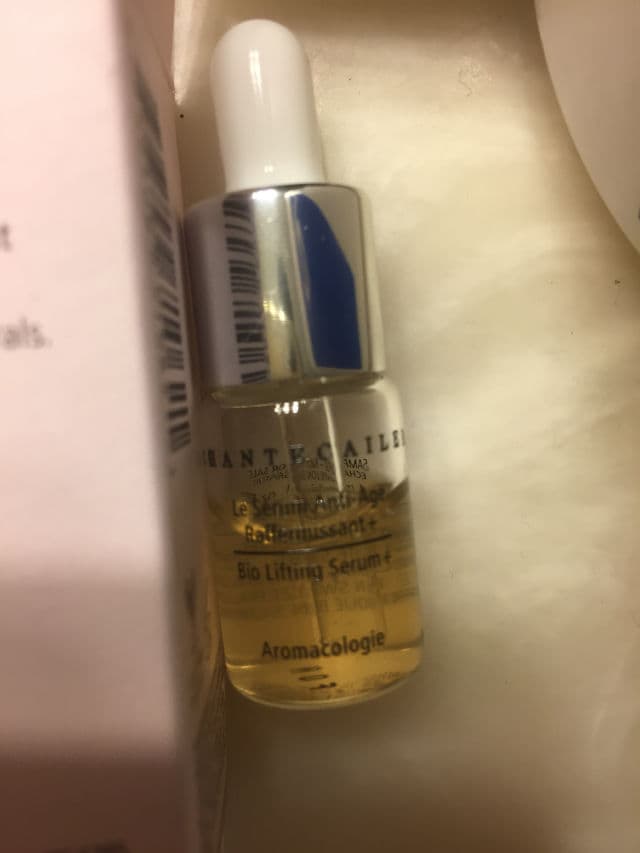Chantecaille Bio Lifting Serum+ review photo by MaggieMay