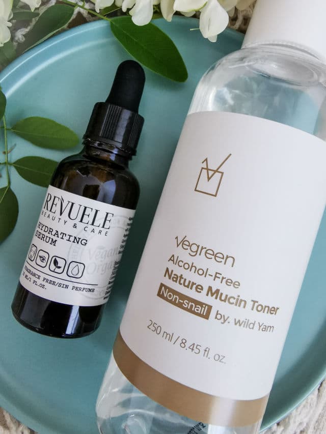 Revuele Vegan & Organic Hydrating Serum review photo by ElenaCroitoru