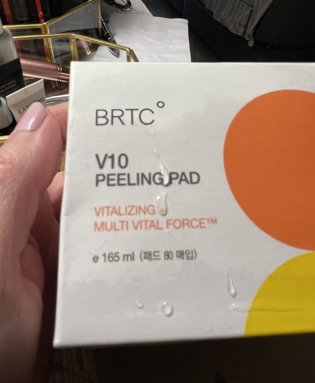 BRTC V10 Vitamin Peeling Pads 80 Sheets review photo by Mannika