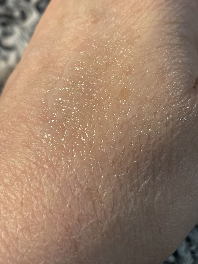 Klavuu White Pearlsation Completed Revitalizing Eye Cream review photo by Mannika