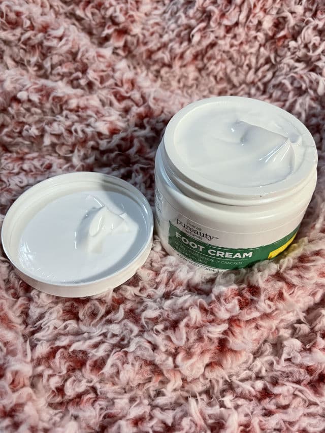 Pureauty Naturals Foot Cream review photo by Mannika