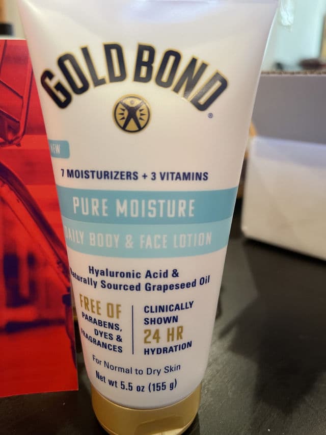 Gold Bond Pure Moisture Daily Body & Face Lotion review photo by Mannika