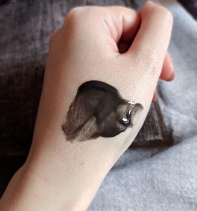 Ziaja Jeju Cleansing & Smoothing Black Face Mask review photo by Mared