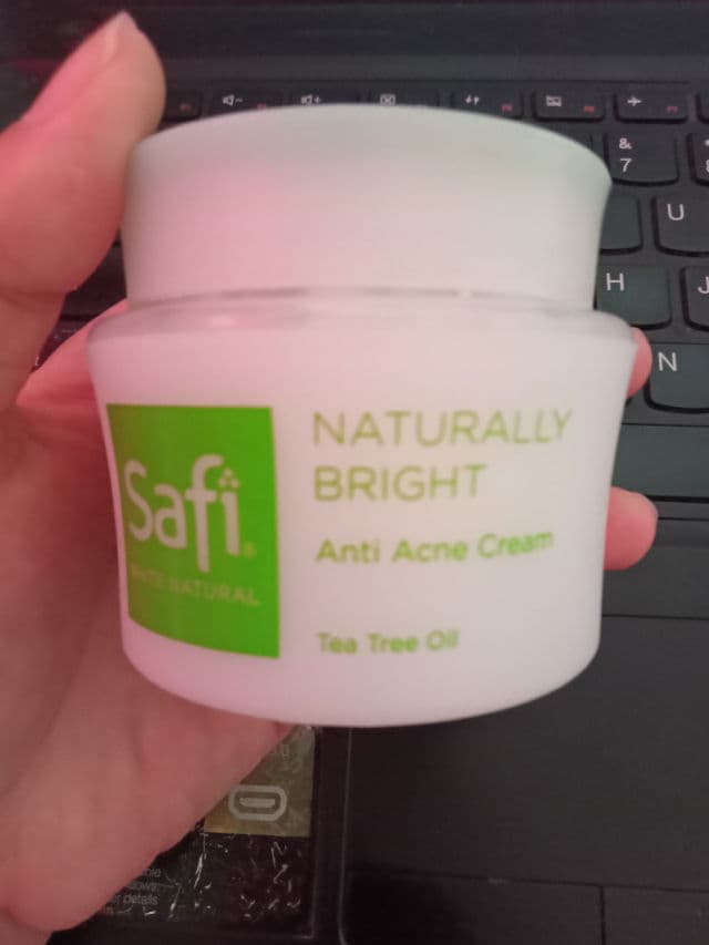 Safi White Natural Anti Acne Cream Tea Tree review photo by Mariapaquita92