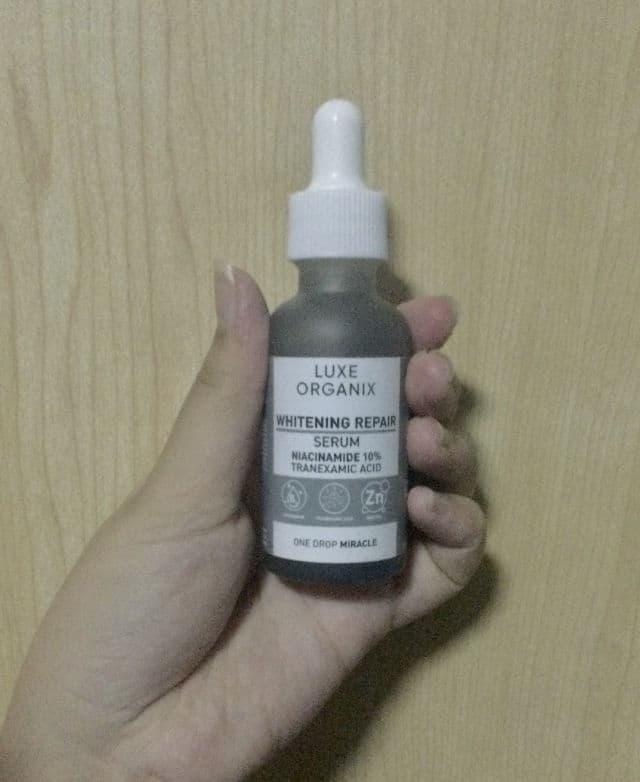 Luxe Organix Whitening Repair Serum Niacinamide 10% review photo by Marsell