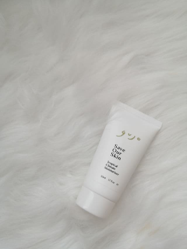 Gujo Save Our Skin Tropical Climate Moisturizer  review photo by Masktery