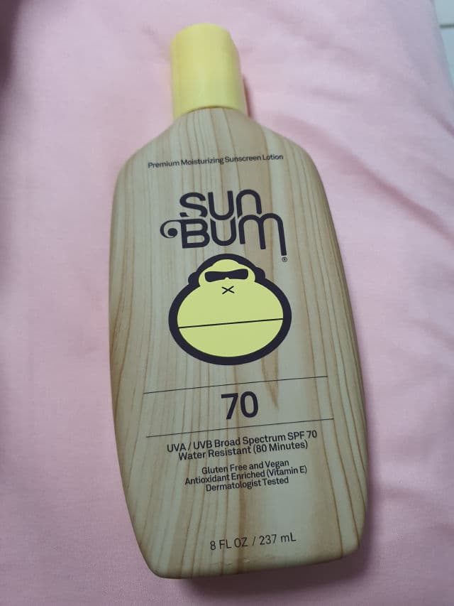 Sun Bum Sunscreen Lotion SPF 70 review photo by Matchamilktea