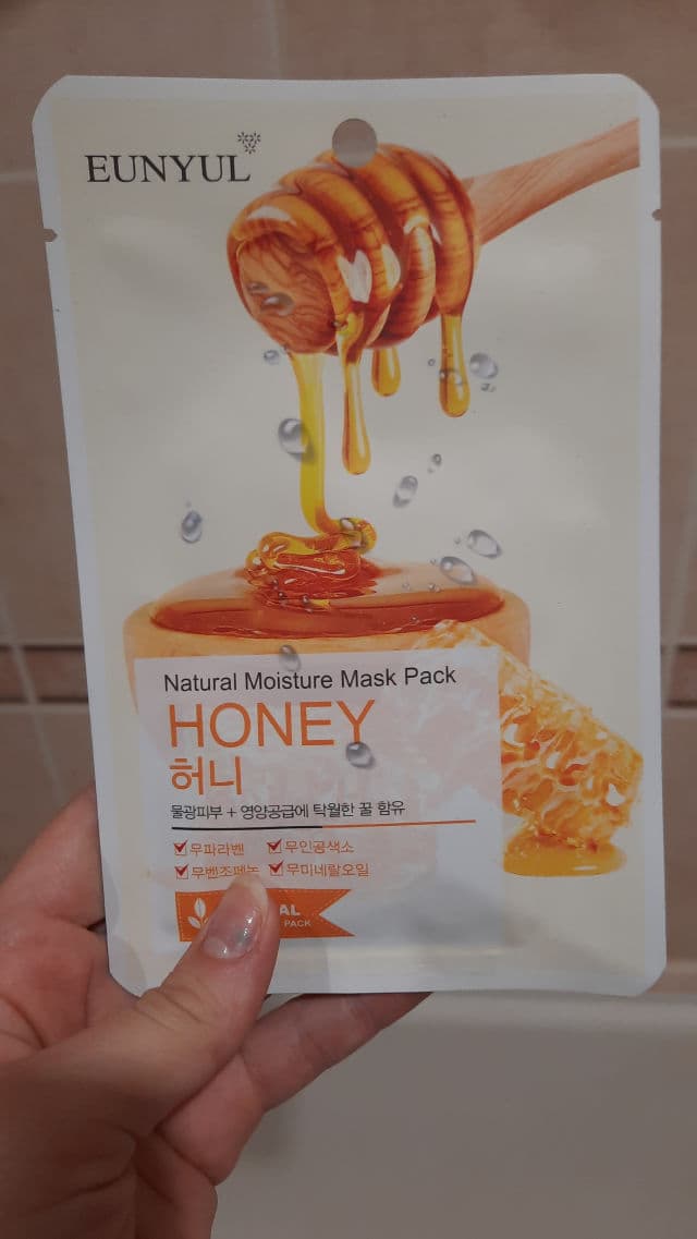 EUNYUL Natural Moisture Mask Pack Sheet Honey review photo by MayLily