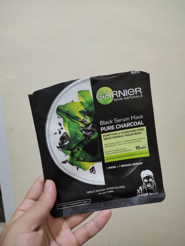 Garnier Black Serum Mask Pure Charcoal review photo by McnChizz