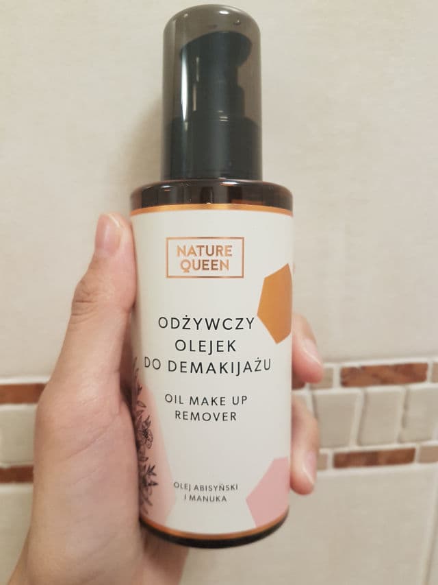 Nature Queen Oil Makeup Remover review photo by Meg908