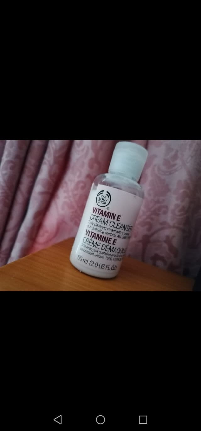 The Body Shop Vitamin E Cream Cleanser review photo by Shixx95