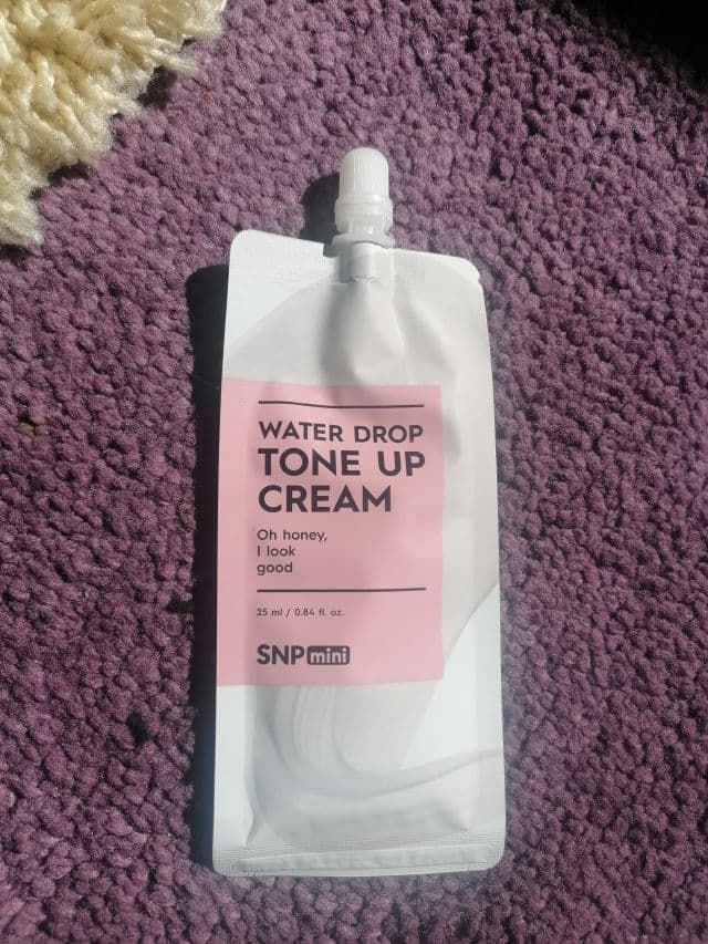 SNP Mini - Water Drop Tone Up Cream review photo by Reenybees