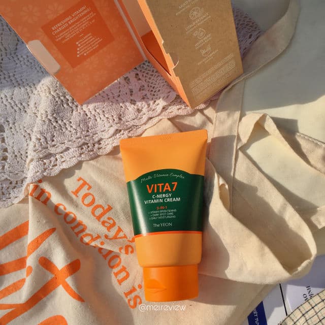 The Yeon Vita7 C-Nergy Vitamin Cream review photo by MeiMeiReview
