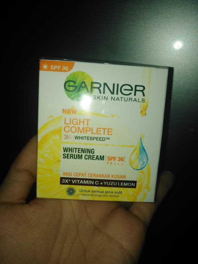 Garnier Light Complete Whitening Serum Cream SPF 36 PA+++ review photo by MeiskeJ
