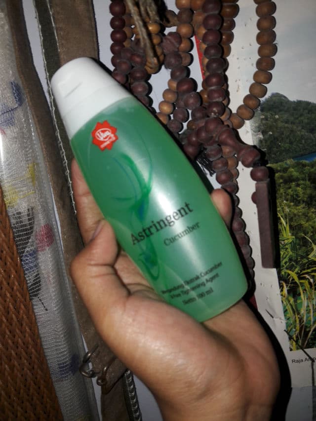 Viva Cosmetics Astringent Cucumber review photo by MiftahRachma