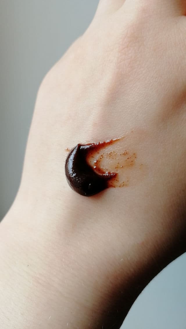 Evolve Organic Beauty Radiant Glow Organic Face Mask review photo by Miia