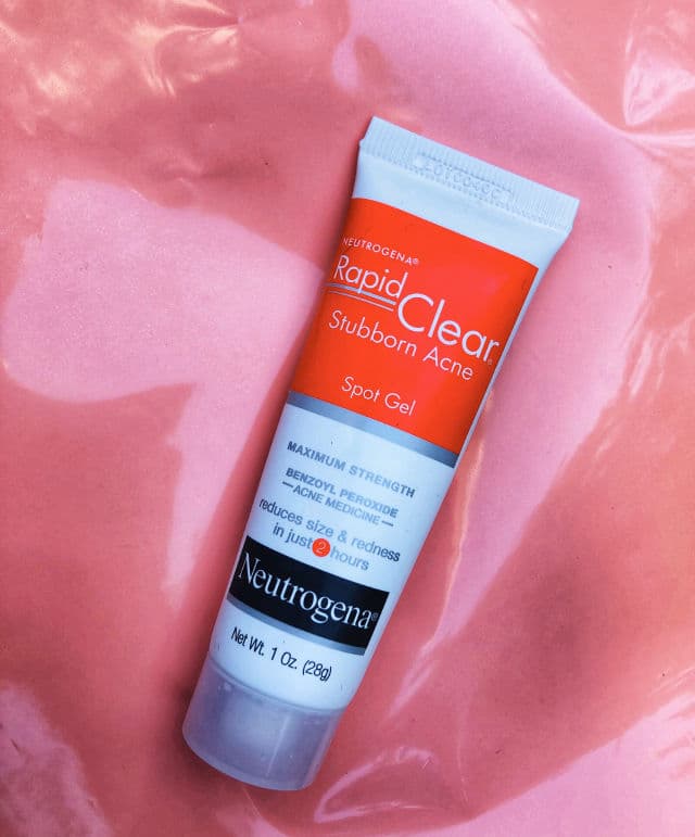 Neutrogena Rapid Clear Stubborn Acne Spot Gel review photo by MilaDovgaliuk