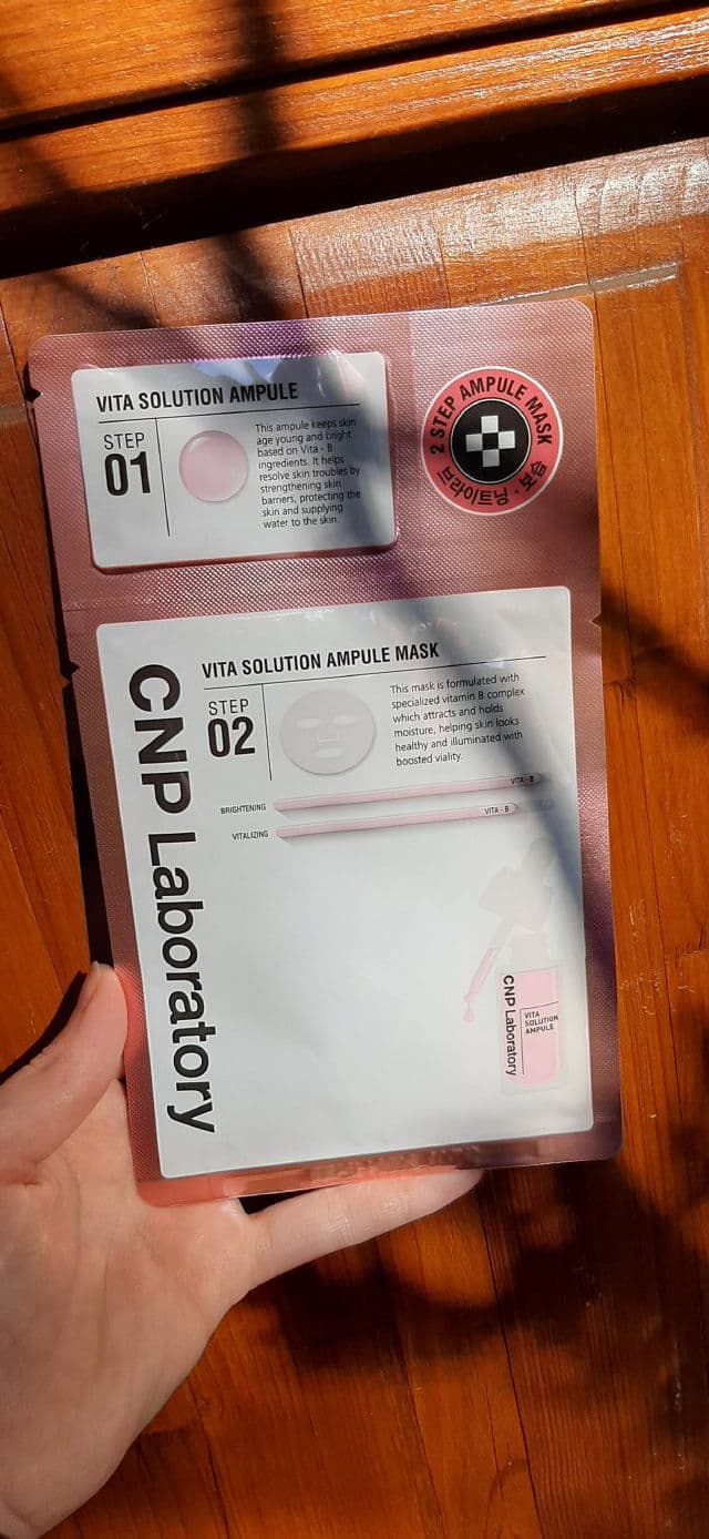 CNP Laboratory 2-Step Vita Solution Ampule Mask review photo by Mimi09