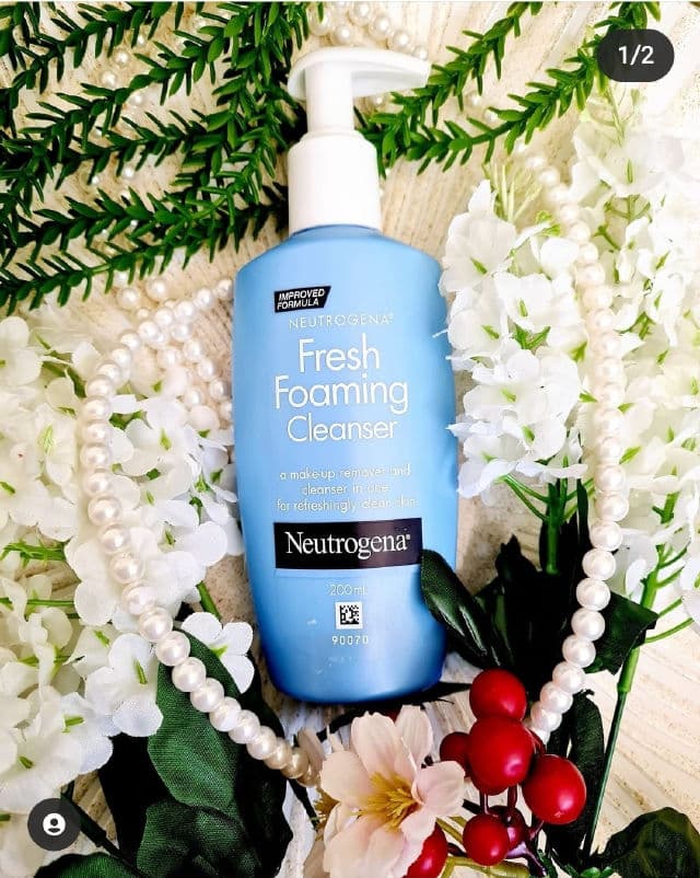 Neutrogena Fresh Foaming Facial Cleanser & Makeup Remover review photo by Minabutt