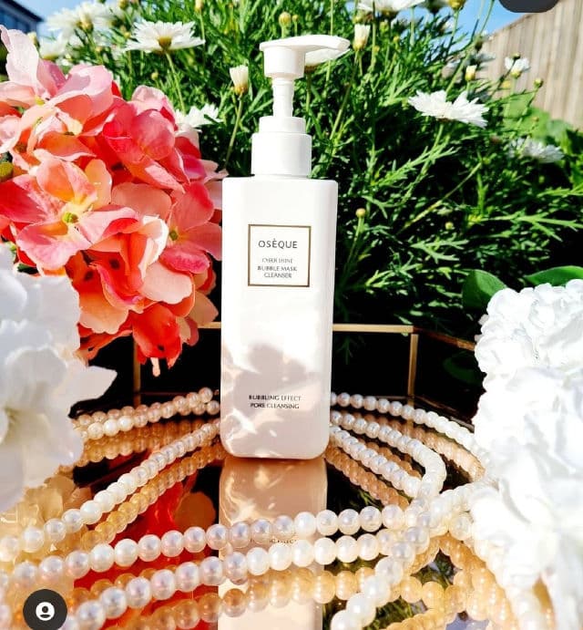 Oseque Cyber Shine Bubble Mask Cleanser review photo by Minabutt