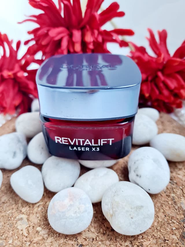 L'Oreal Paris Revitalift Laser X3 Day Cream review photo by Minabutt