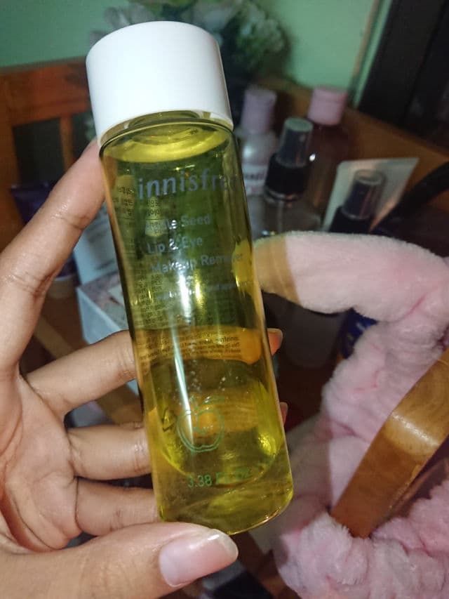 INNISFREE Apple Seed Lip & Eye Make Up Remover review photo by Minene