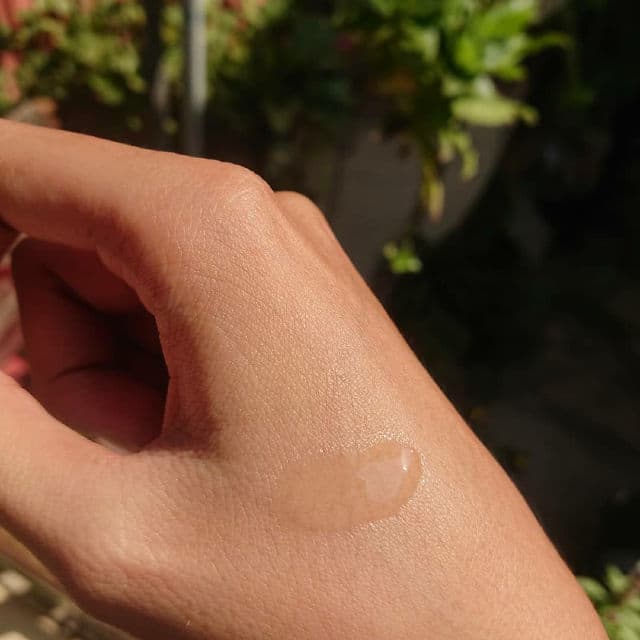 Besoma Beauty Camellia Glow Face Oil review photo by Minene