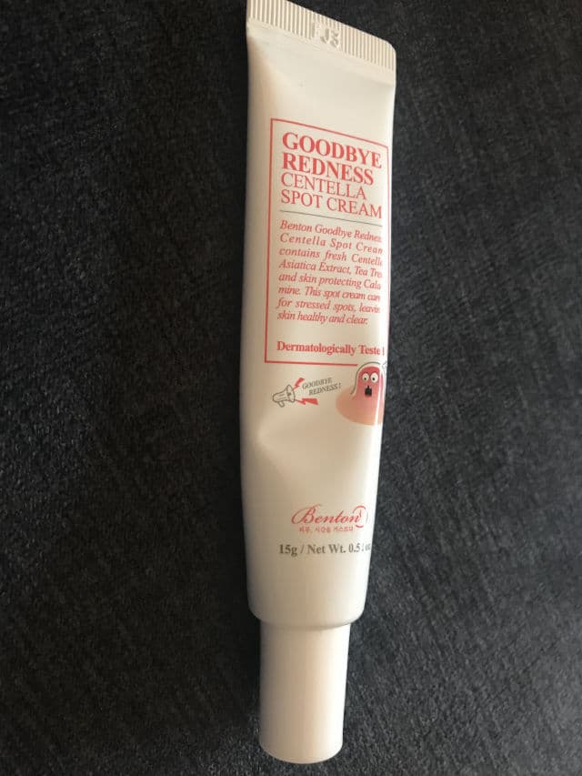BENTON Goodbye Redness Centella Spot Cream review photo by Minimou