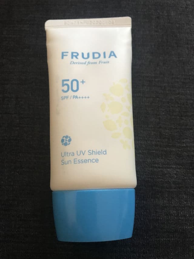 Frudia Ultra UV Shield Sun Essence SPF50 PA++++ review photo by Minimou