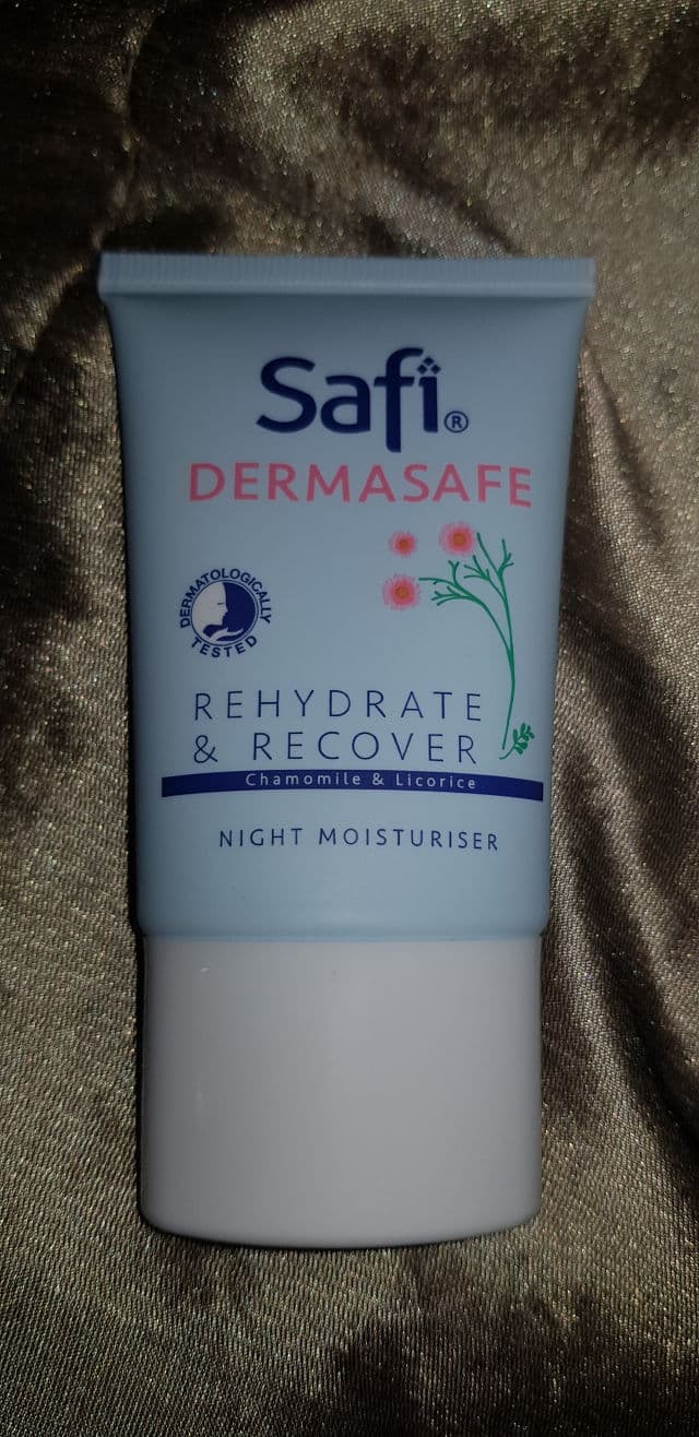 Safi Dermasafe Hydrate & Recover Night Moisturiser review photo by MissF