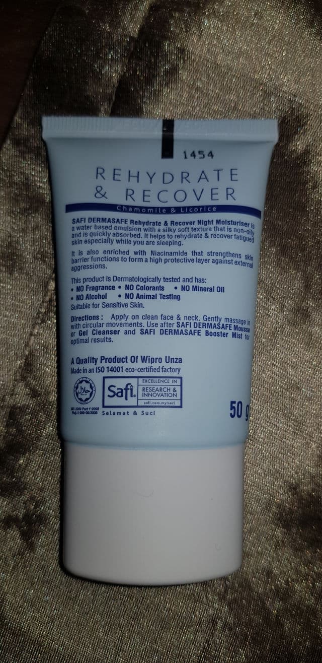 Safi Dermasafe Hydrate & Recover Night Moisturiser review photo by MissF