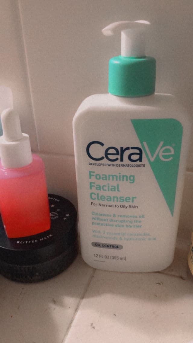 CeraVe Foaming Facial Cleanser review photo by MissInterstella