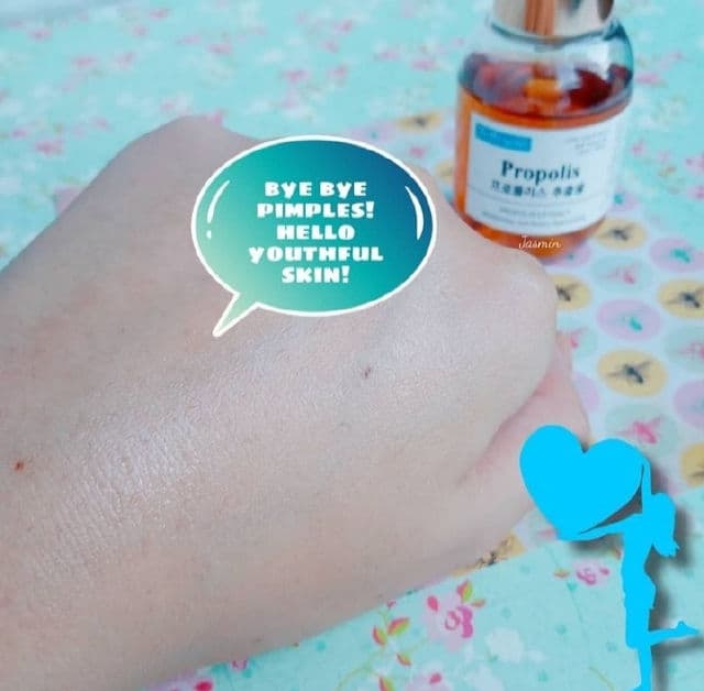 Loomi Skincare Propolis review photo by MissJazzy