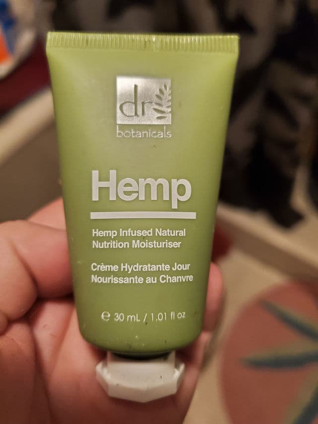 Dr. Botanicals Hemp Infused Natural Nutrition Moisturiser review photo by Misshollygrove