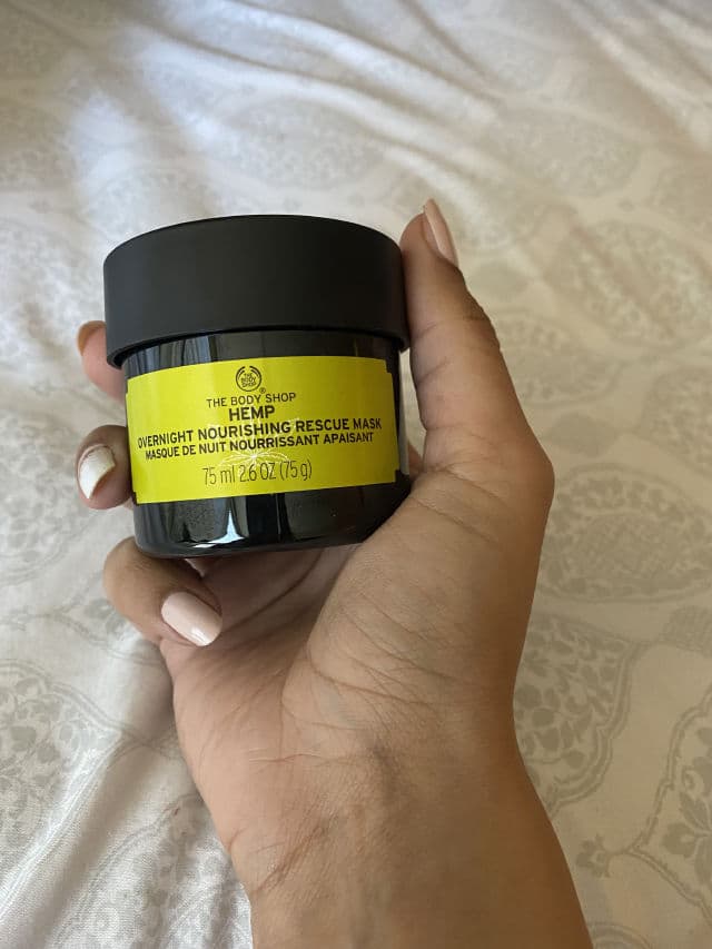 The Body Shop Hemp Overnight Nourishing Rescue Mask review photo by MitaMi