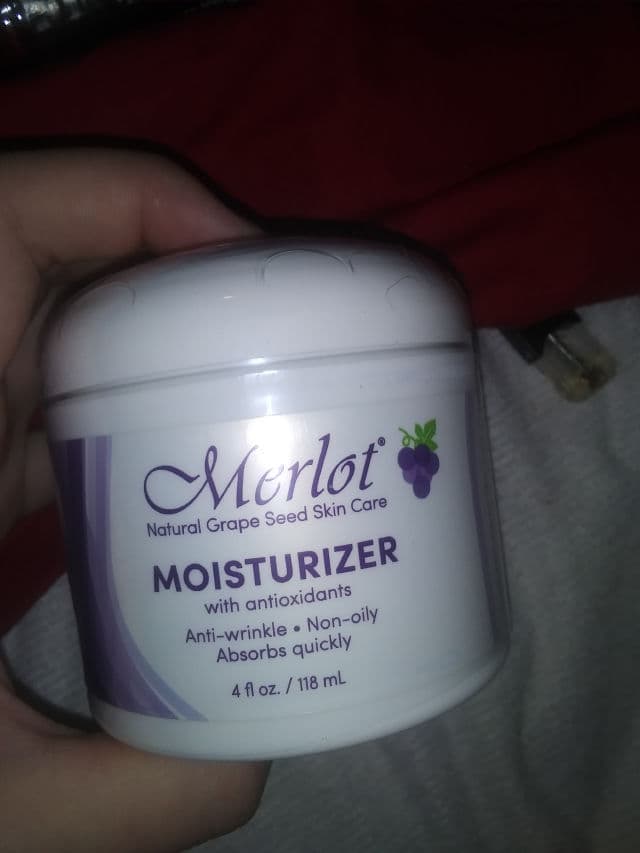Merlot Anti-Wrinkle Cream review photo by Moirah