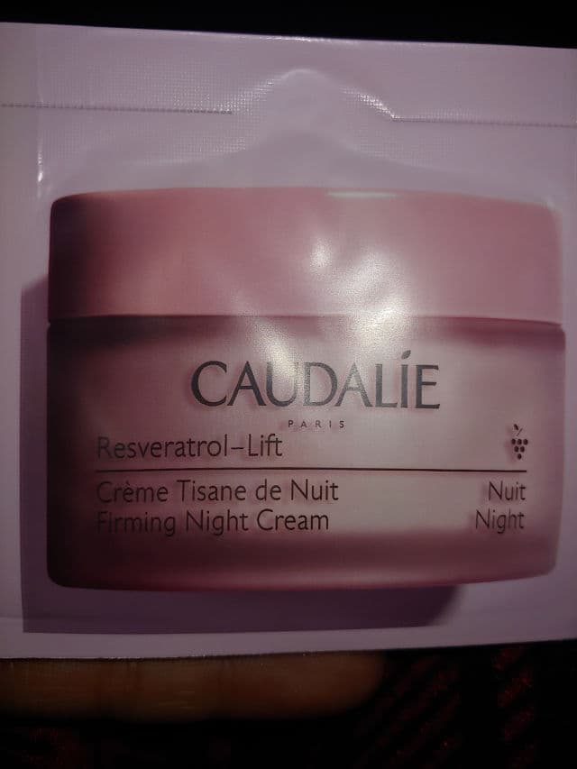 Caudalie Paris Resveratrol Lift Face Lifting Soft Cream review photo by Mommabear459