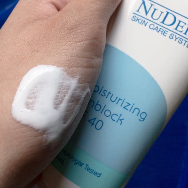 NuDerm Moisturizing Sunblock SPF 40 review photo by Mooi