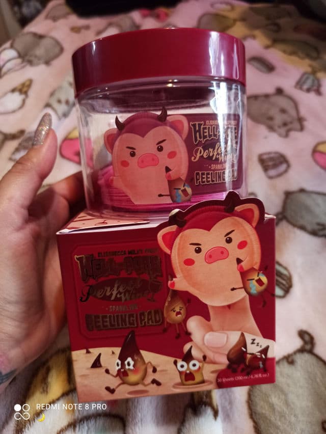 ELIZAVECCA Milky Piggy Hell-Pore Perfect Wine Sparkling Peeling Pad review photo by MoonCat