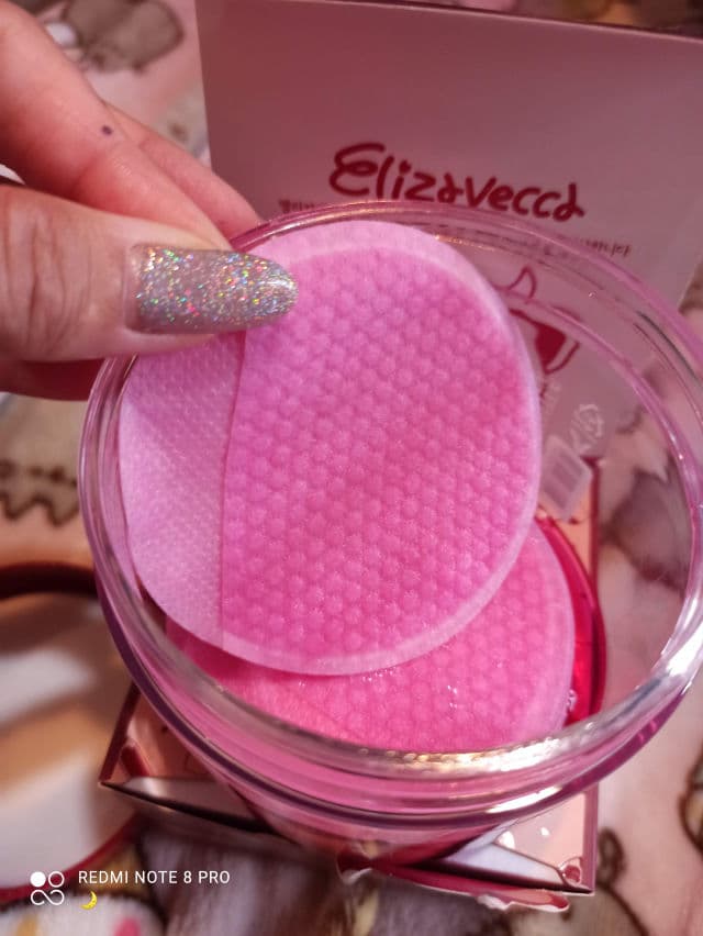 ELIZAVECCA Milky Piggy Hell-Pore Perfect Wine Sparkling Peeling Pad review photo by MoonCat