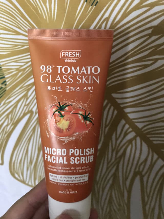 Fresh Skinlab Tomato Glass Skin Micro Polish Facial Scrub review photo by Moony3