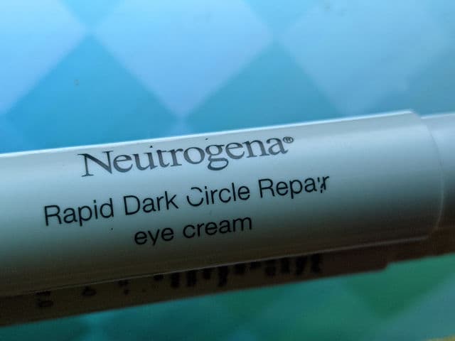 Neutrogena Rapid Dark Circle Repair Eye Cream review photo by Mouri