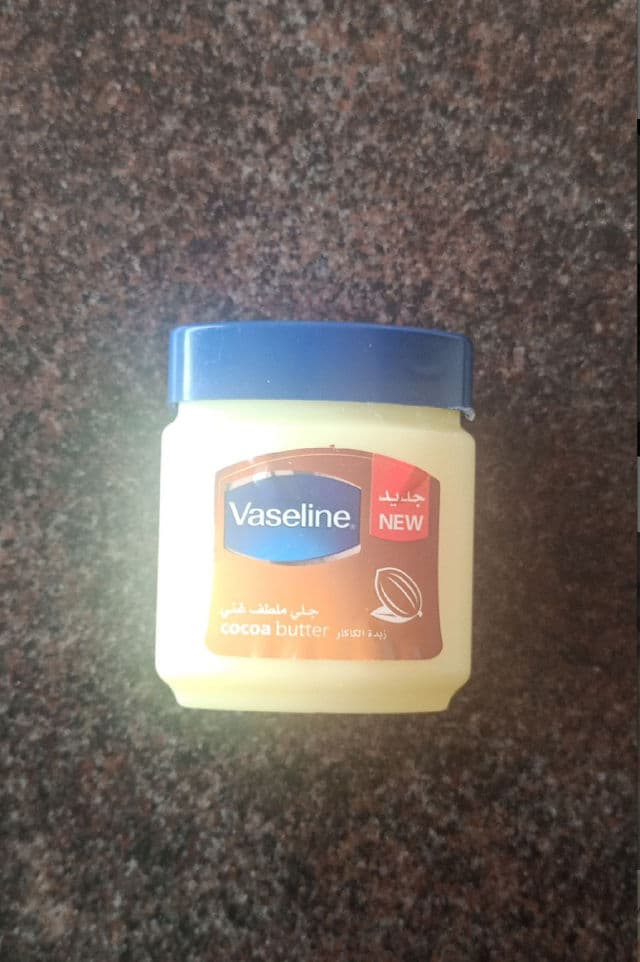 Vaseline Petroleum Jelly Cocoa Butter review photo by MARIAMS
